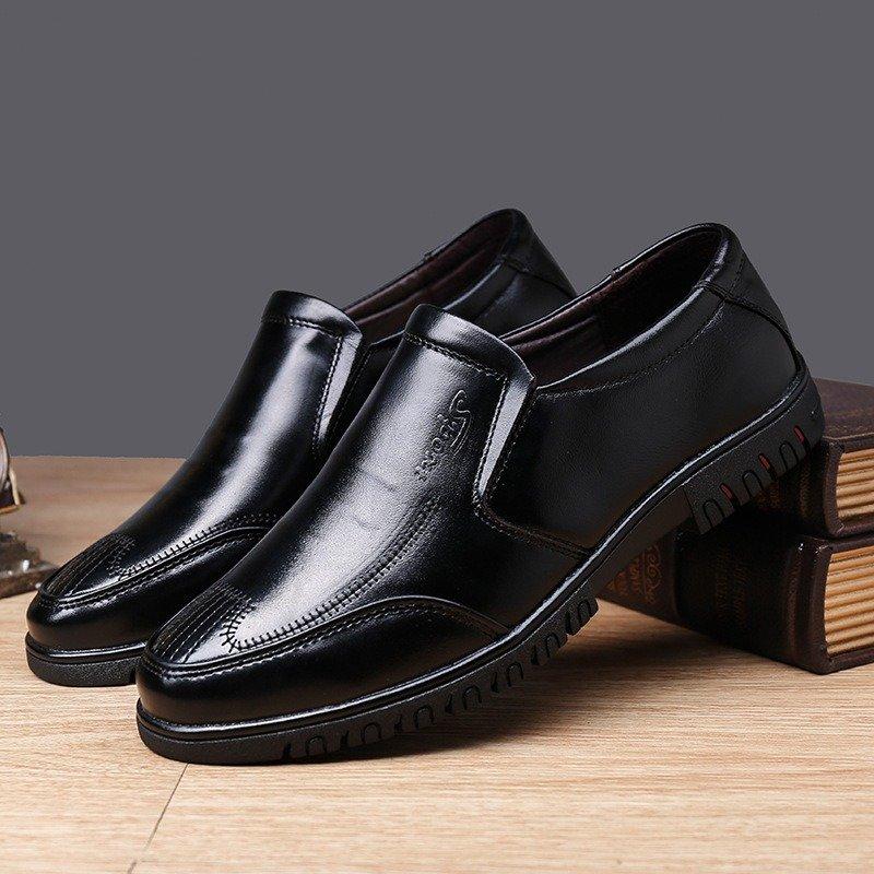 Men Pure Color Genuine Leather Slip Resistant Soft Casual Shoes